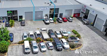 5/8 Hopper Avenue Ormeau QLD 4208 - Image 1