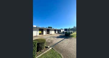 4/18 Pickwick Street Cannon Hill QLD 4170 - Image 1