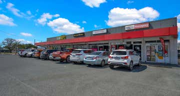 Fast Food & Retail Centre, 26 Evans Avenue North Mackay QLD 4740 - Image 1