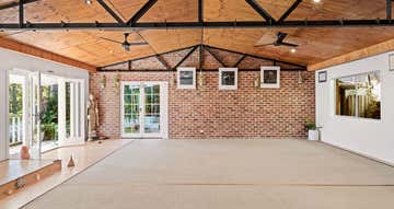 1/88 West Burleigh Road Burleigh Heads QLD 4220 - Image 1