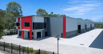 2/1-7 Fred Chaplin Circuit Corbould Park QLD 4551 - Image 1