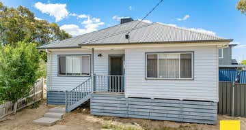 31 Towers Street Flora Hill VIC 3550 - Image 1