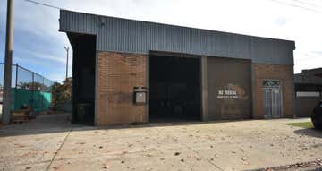 2/581 Hovell Street South Albury NSW 2640 - Image 1