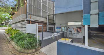 5b/81 Noosa Drive Noosa Heads QLD 4567 - Image 1