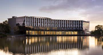 Springlake Shopping Centre, 1-7 Caroline Springs Blvd Caroline Springs VIC 3023 Caroline Springs VIC 3023 - Image 1