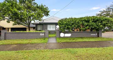134 Queen St Southport QLD 4215 - Image 1