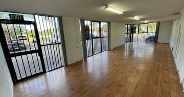 Unit 1, 2 Carnarvon Road West Gosford NSW 2250 - Image 1