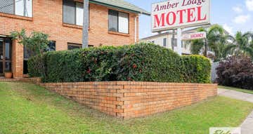 Amber Lodge Motel, 129 Toolooa Street South Gladstone QLD 4680 - Image 1