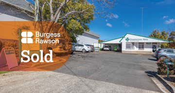 Greencross South Toowoomba Vets, 366 Stenner Street Toowoomba City QLD 4350 - Image 1