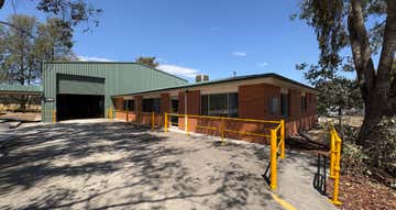 2 & 4/48 Conrad Place Lavington NSW 2641 - Image 1