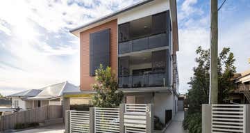 61 Hunter Street Greenslopes QLD 4120 - Image 1