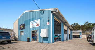 7 Newing Way Caloundra West QLD 4551 - Image 1