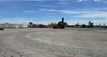 12  Hematite Drive Wedgefield WA 6721 - Image 1