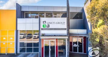 6/2-4 Purton Road Pakenham VIC 3810 - Image 1