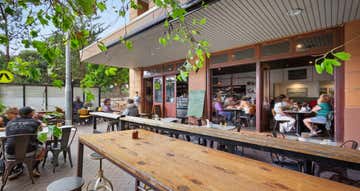 Unit 4, 31 Hunter Street Newcastle NSW 2300 - Image 1