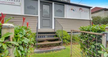 Suite 3, 120 James Street South Toowoomba QLD 4350 - Image 1