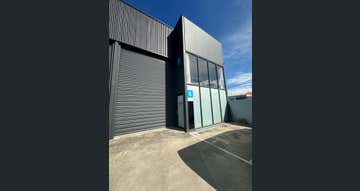 Unit 5, 8B Railway Avenue Oakleigh VIC 3166 - Image 1