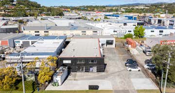 21 Hilldon Court Nerang QLD 4211 - Image 1