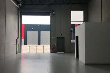 8/8 Sigma Drive Croydon South VIC 3136 - Image 4