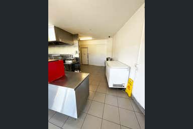 Vacant Shop For Sale, Shop 5, 111 short street Boronia Heights QLD 4124 - Image 4