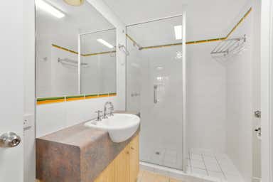 Strandview Apartments, 1/48-52 Mitchell St North Ward QLD 4810 - Image 3