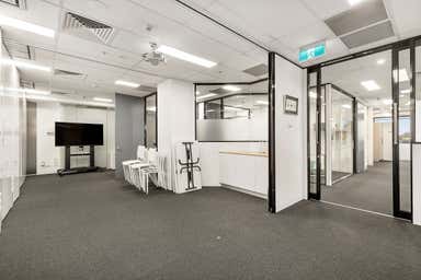 1202/9 Yarra Street South Yarra VIC 3141 - Image 4