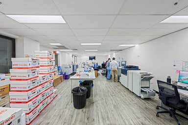 42 & 43, 97 Creek Street Brisbane City QLD 4000 - Image 3