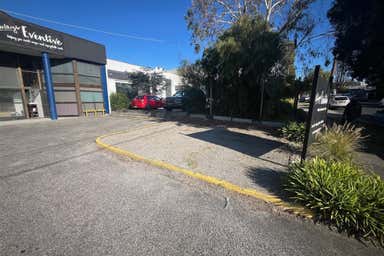 2/28 Lacey Street Croydon VIC 3136 - Image 3