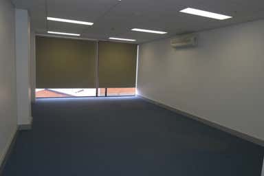 28/204 Dryburgh Street North Melbourne VIC 3051 - Image 4