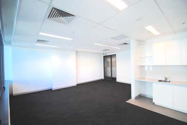 602/7 Railway Street Chatswood NSW 2067 - Image 4