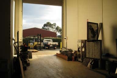 6/2 Industrial Drive Somerville VIC 3912 - Image 4