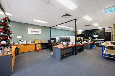 7/240 Sydney Road Coburg VIC 3058 - Image 3