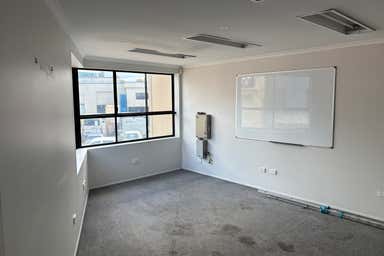 6/3 Industry Place Capalaba QLD 4157 - Image 4