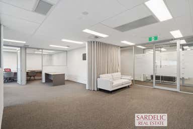 104/19 Ogilvie Road Mount Pleasant WA 6153 - Image 3