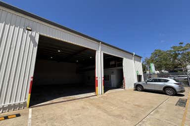 5/677 Pine Ridge Road Coombabah QLD 4216 - Image 3