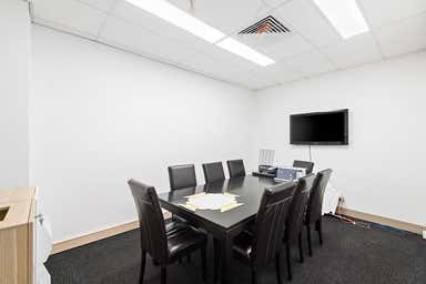 Unit 4, Unit 4, 109 Whitehorse Road Blackburn VIC 3130 - Image 3