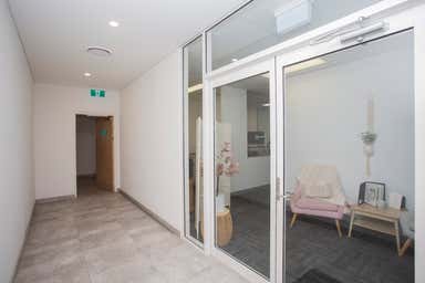 2E / 2 Gemstone Boulevard Carine WA 6020 - Image 3