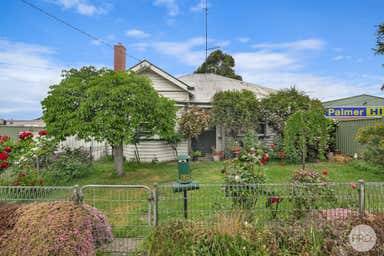 829 Howitt Street Wendouree VIC 3355 - Image 3