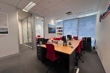 4/1 Ricketts Road Mount Waverley VIC 3149 - Image 3