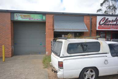 2/23-37 Barton Street Katoomba NSW 2780 - Image 4