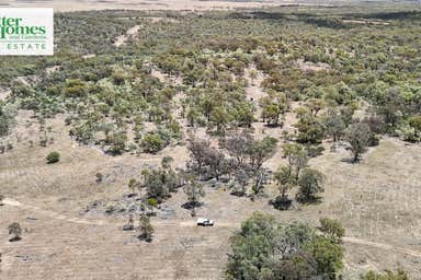 2/2 Pikedale Lane Pikedale QLD 4380 - Image 4