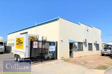 22 Montgomery Street West End QLD 4810 - Image 2