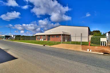 49 Airport Road Renmark SA 5341 - Image 3