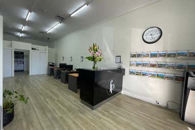 Shop F, 51-55 Island Outlook Avenue Thornlands QLD 4164 - Image 3