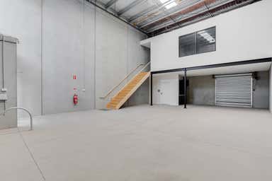 30 Moonah Circuit Brooklyn VIC 3012 - Image 3