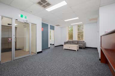 102 Hunter Street Newcastle NSW 2300 - Image 3