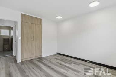 Suite  5, 21 Station Road Indooroopilly QLD 4068 - Image 3