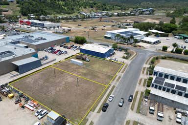 9-11 Myer Lasky Drive Cannonvale QLD 4802 - Image 2