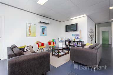 31/22-30 Wallace Avenue Point Cook VIC 3030 - Image 4