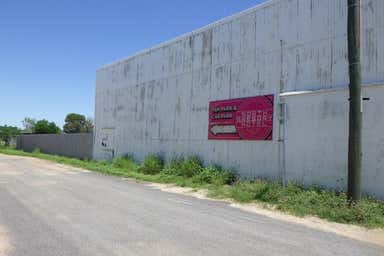 21-25 Oondooroo Street Winton QLD 4735 - Image 3